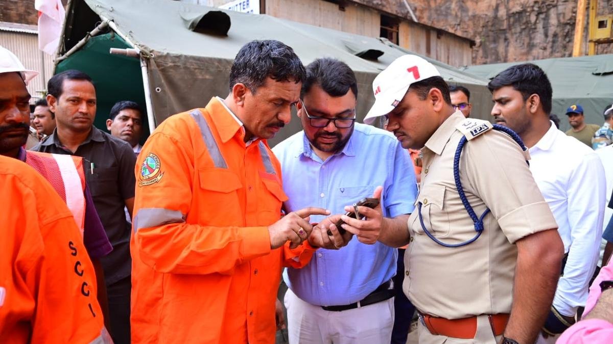 Telangana SLBC tunnel rescue Day 7 LIVE: Hundreds of tons of slush cleared manually, dewatering almost complete