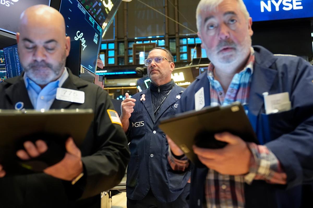 Dow, S&P 500, Nasdaq sink as Nvidia plummets 7%, Trump tariffs stalk markets