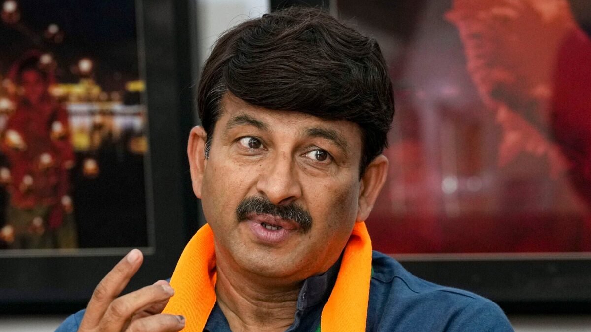 Latest News Today Live Updates March 13, 2025: Holi 2025: Manoj Tiwari extends Holi wishes, sings, ‘koi khele Dilli, koi khele Jaipur... Mauritius mei Modi ji khele’