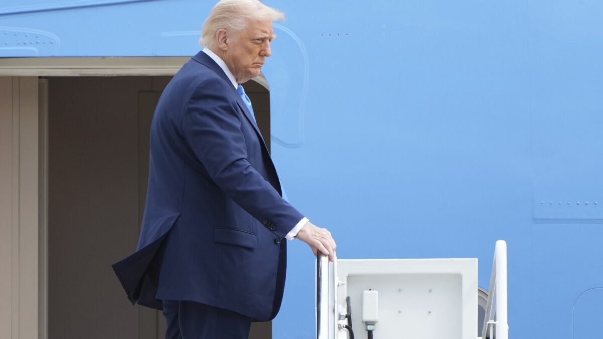 Live updates: Trump teases tariffs that will free US from foreign goods