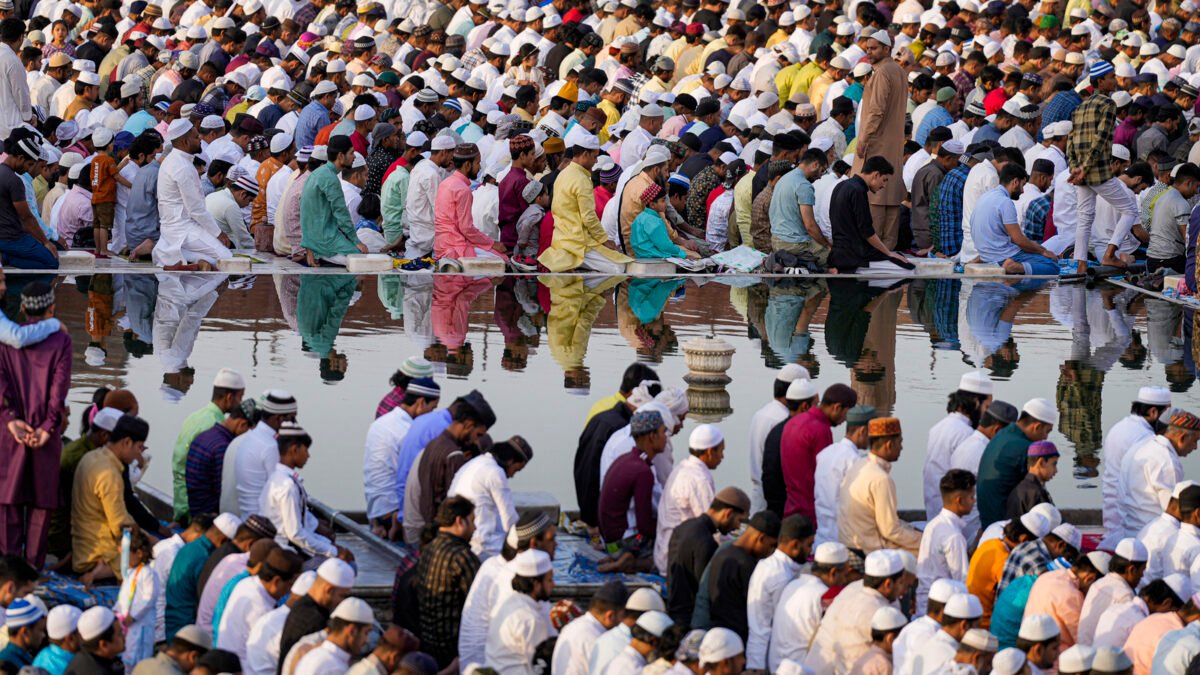 Ramadan 2025 officially begins in India | Latest News India