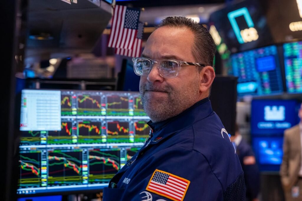 Dow, S&P 500, Nasdaq futures trade flat as Wall Street pins hopes on trade deals