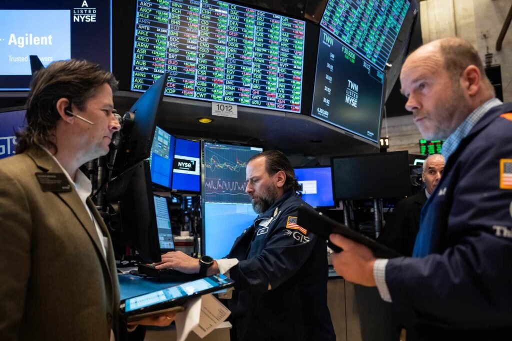 Stocks Gain But Close Off Session Highs as Investors Digest Latest Tariff Headlines; Palantir, Intel Surge