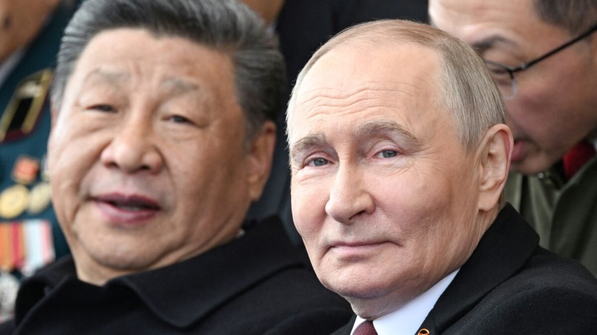 Ukraine war latest: Putin welcomes Xi Jinping at biggest Victory Day parade in years – as Ukraine says it has uncovered 'spy ring' | World News