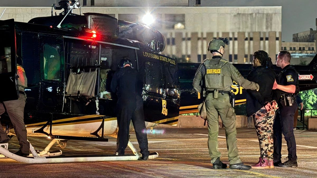 7 inmates still at large after New Orleans jailbreak, reward increased