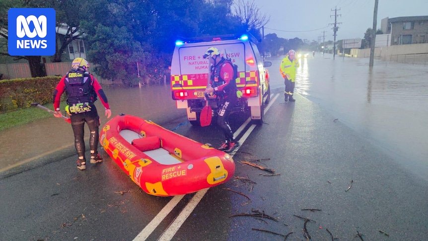 NSW flooding live updates: Second body found in NSW Mid North Coast floodwaters, 50,000 prepare to evacuate