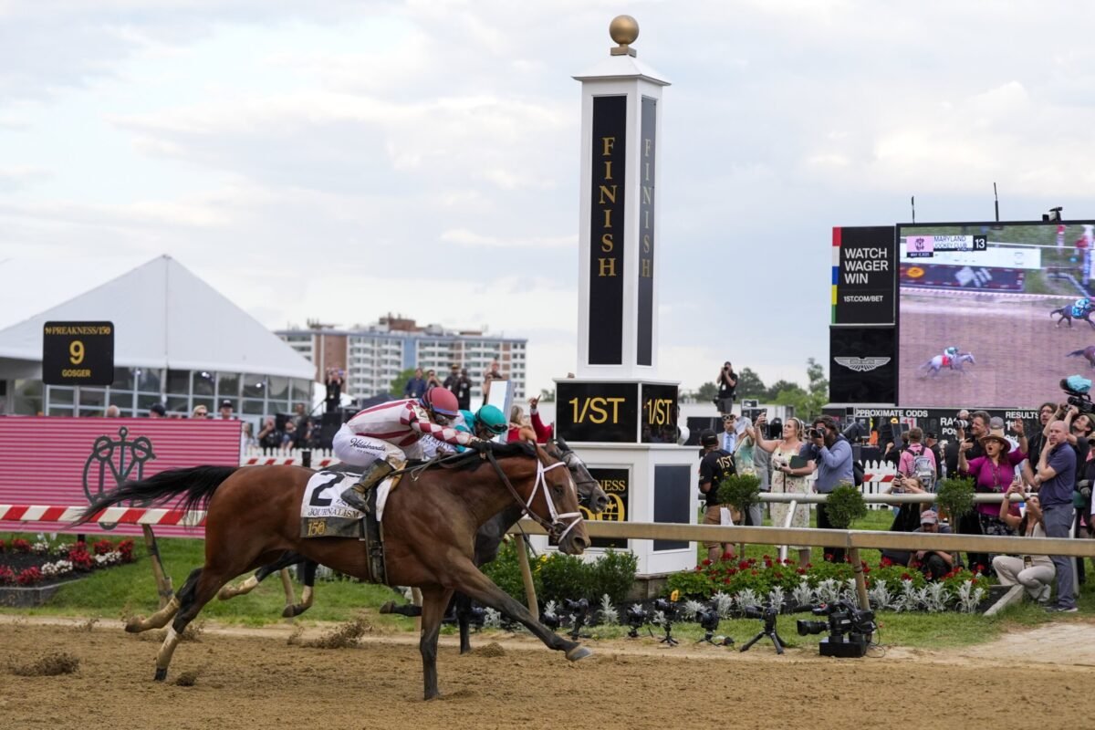 Preakness’ last ride at Pimlico, for now