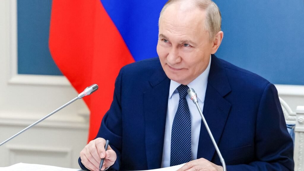 Ukraine war latest: 'Putin should take the deal' - US threatens to abandon peace talks | World News