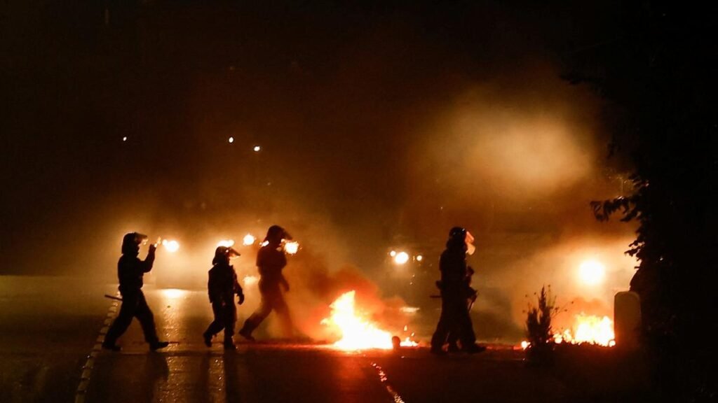 22 police officers injured in latest Northern Ireland anti-immigrant clashes
