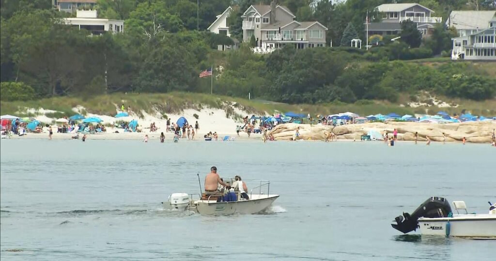 Boater, nurse save 3 children caught in current off Gloucester, Massachusetts beach