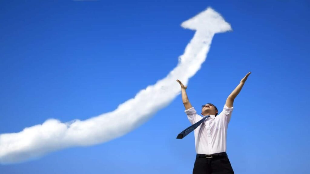 Closing Bell: Another day of gains; Nifty reclaims 25,500, Sensex up 1,000 pts, Bank Nifty at record high