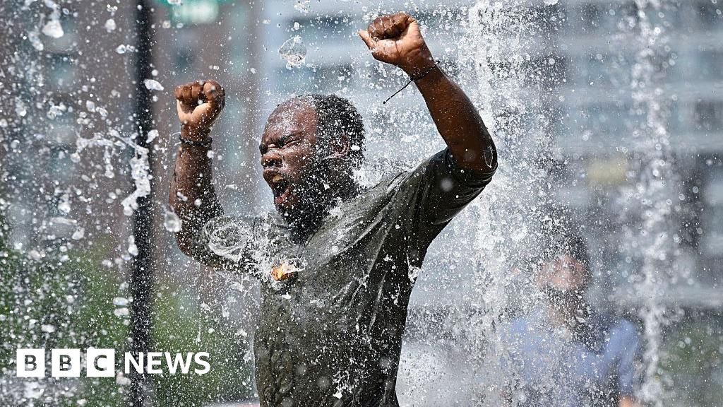 Dozens hospitalised as hot weather hits North America