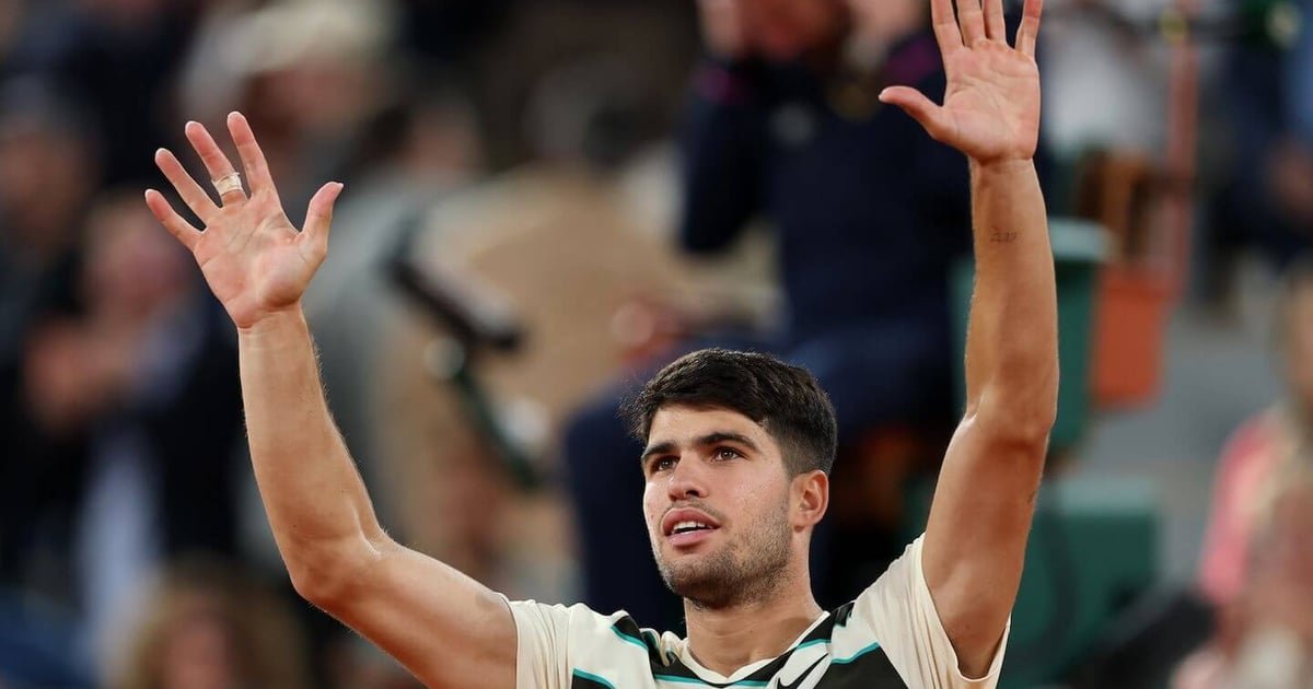 French Open 2025 live updates: Day 10 quarterfinals latest as Alcaraz eases past Tommy Paul at Roland Garros