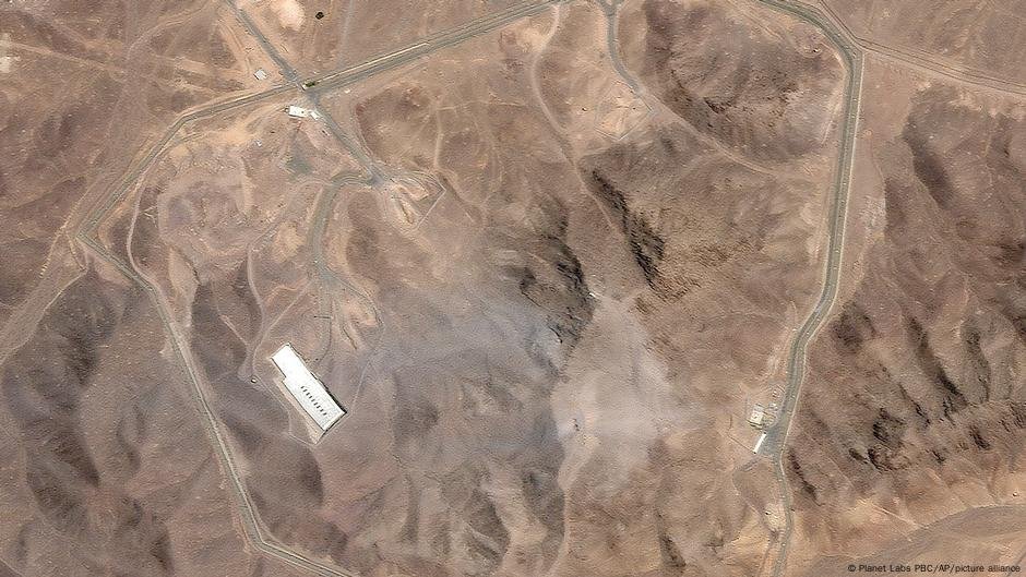 Iran says US strikes to have 'everlasting consequences' – DW – 06/22/2025