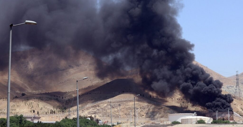 Israel and Iran launch new rounds of attacks on fourth day of conflict