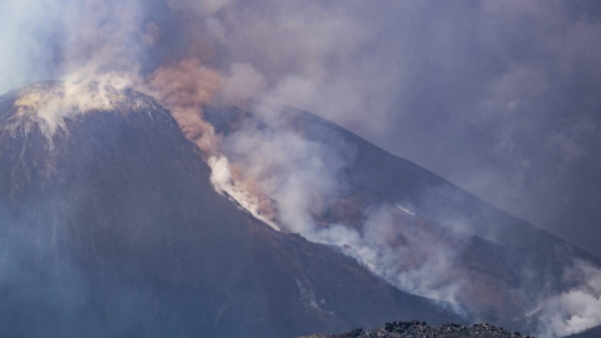 Mount Etna's latest eruption included a rare episode of pyroclastic flow
