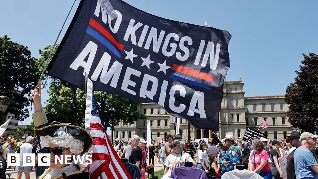 'No Kings' anti-Trump protests across US ahead of his military parade