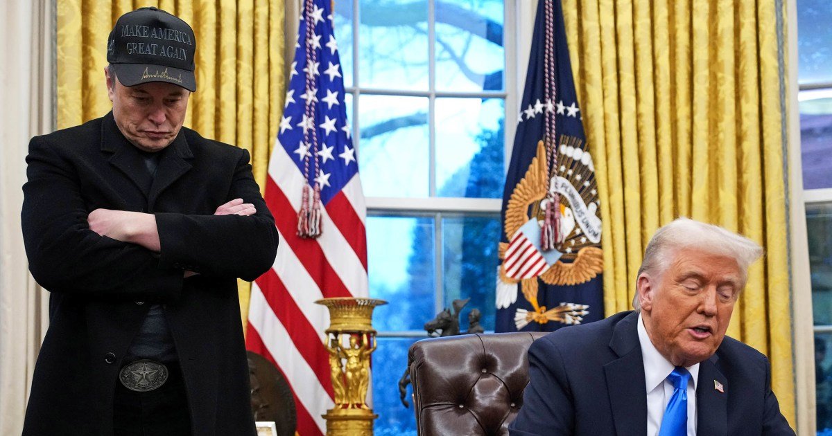 Trump's conflict with Musk explodes into a public feud