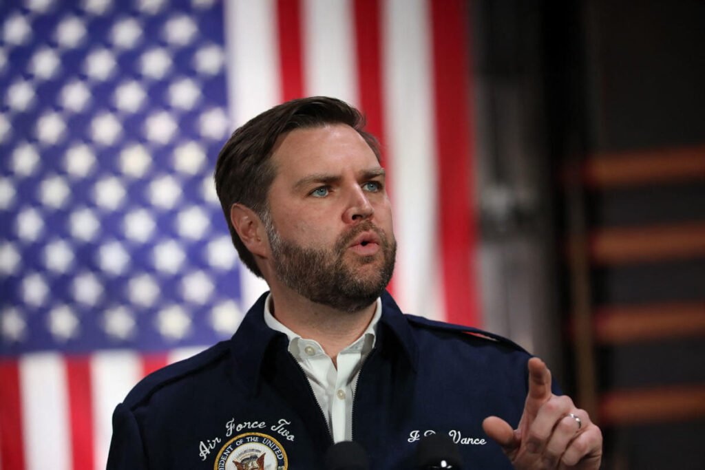 Vance explains key difference in current Middle East war
