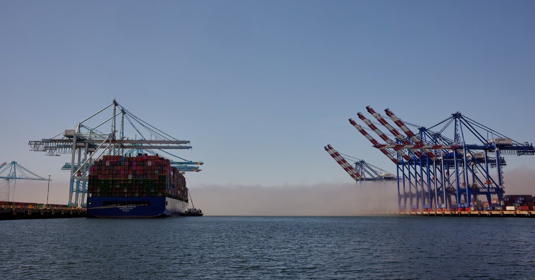 World Bank Forecast Underscores Cost of U.S. Trade War
