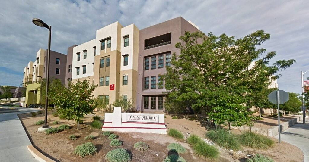 1 killed in shooting at the University of New Mexico during new student orientation