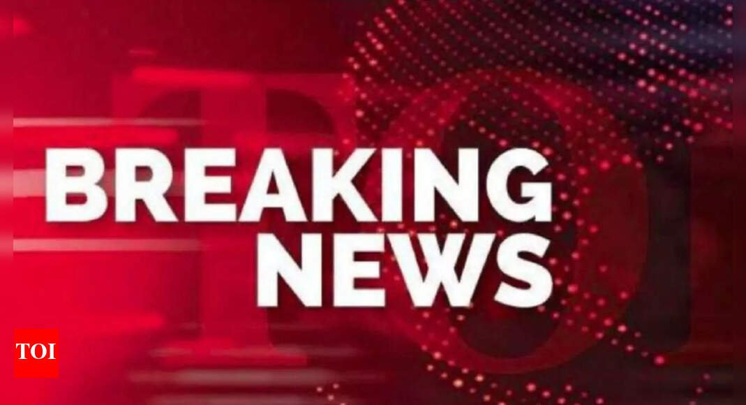 Breaking News Live: Authorities say 200 immigrants arrested in raids on 2 Southern California farms