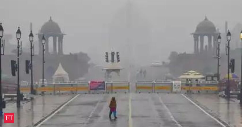 Delhi weather today: High humidity and rain likely; Here’s how the weather will be this week