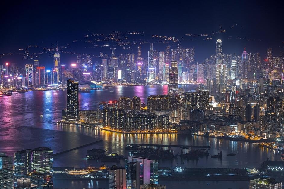 Delta deepens LAX investment with new service to Hong Kong and Chicago