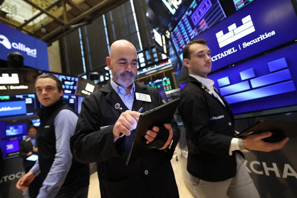 Dow, S&P 500, Nasdaq futures hit pause as markets weigh Trump's latest tariff shifts