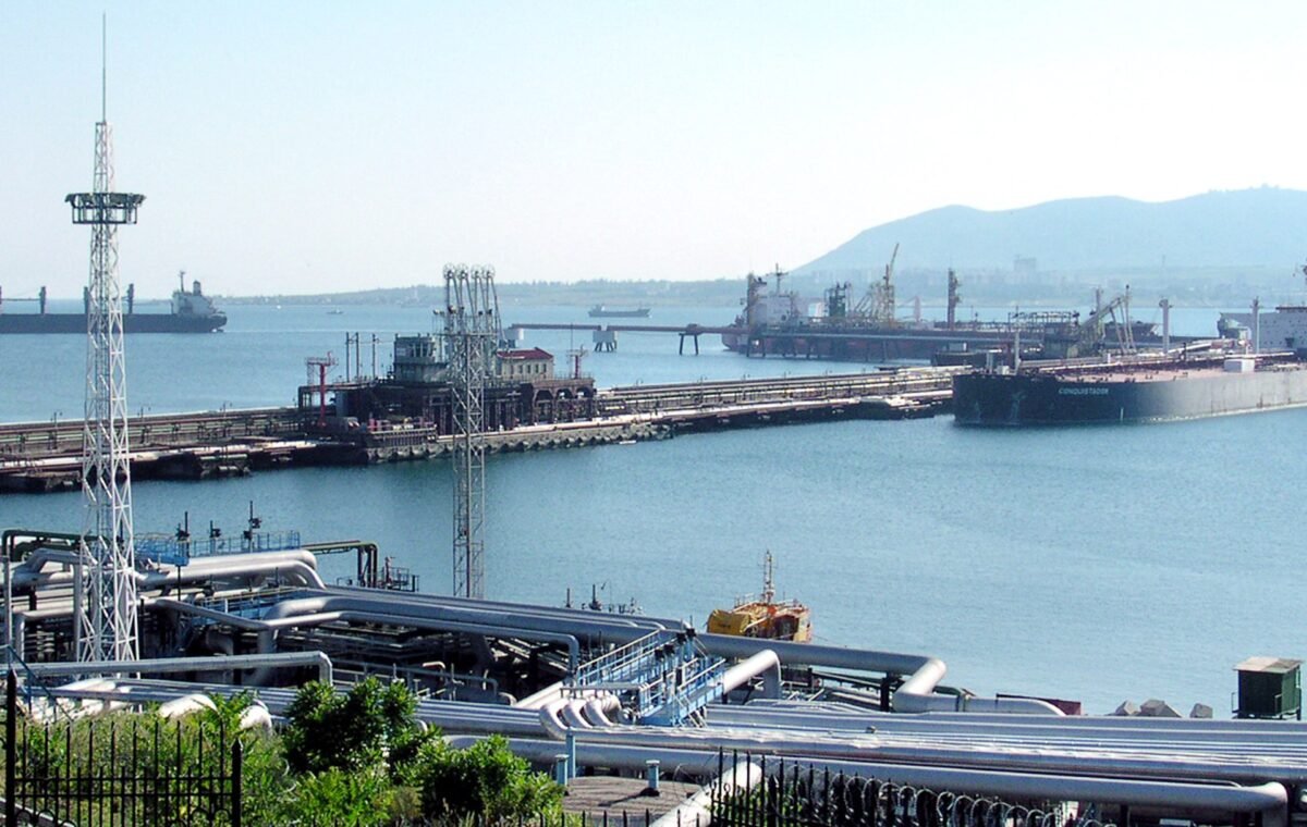 EU hits Russian oil, shadow fleet with new sanctions over Ukraine war | Russia-Ukraine war News