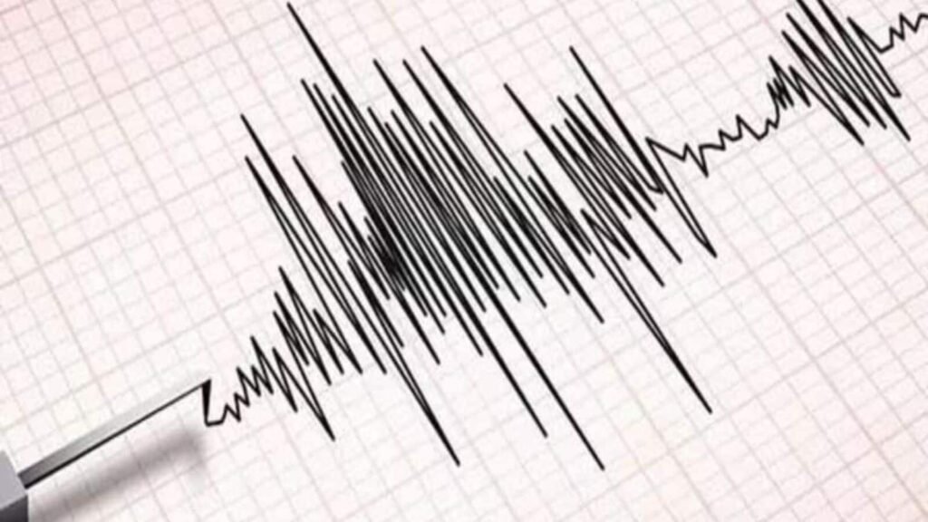 A powerful magnitude 8.6 earthquake struck off Russia's Far Eastern Kamchatka Peninsula on Wednesday, sparking tsunami warnings