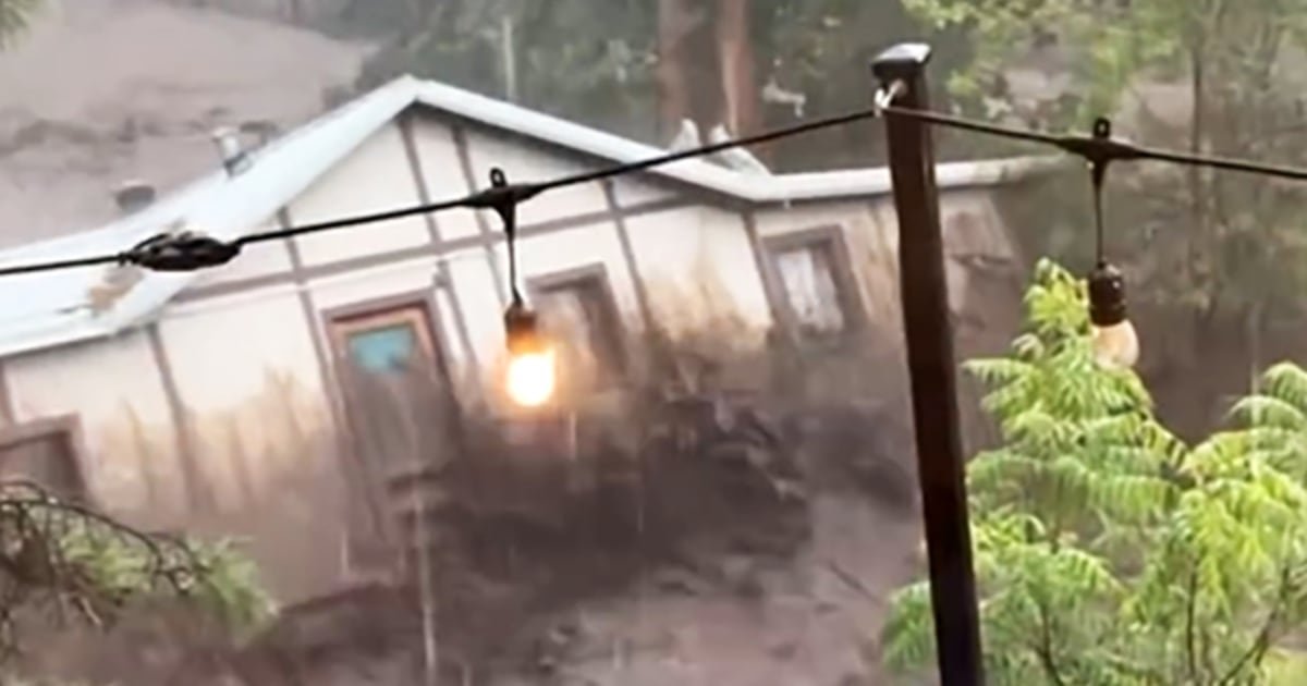 Flash flood emergency hits New Mexico town that burned in deadly wildfires