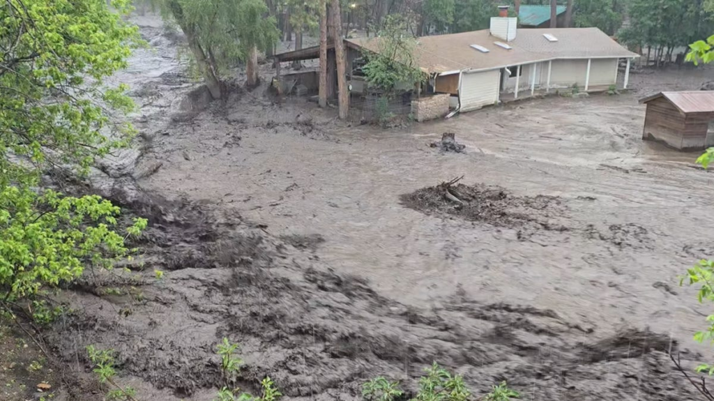 Flash floods in Ruidoso, New Mexico prompt water rescues