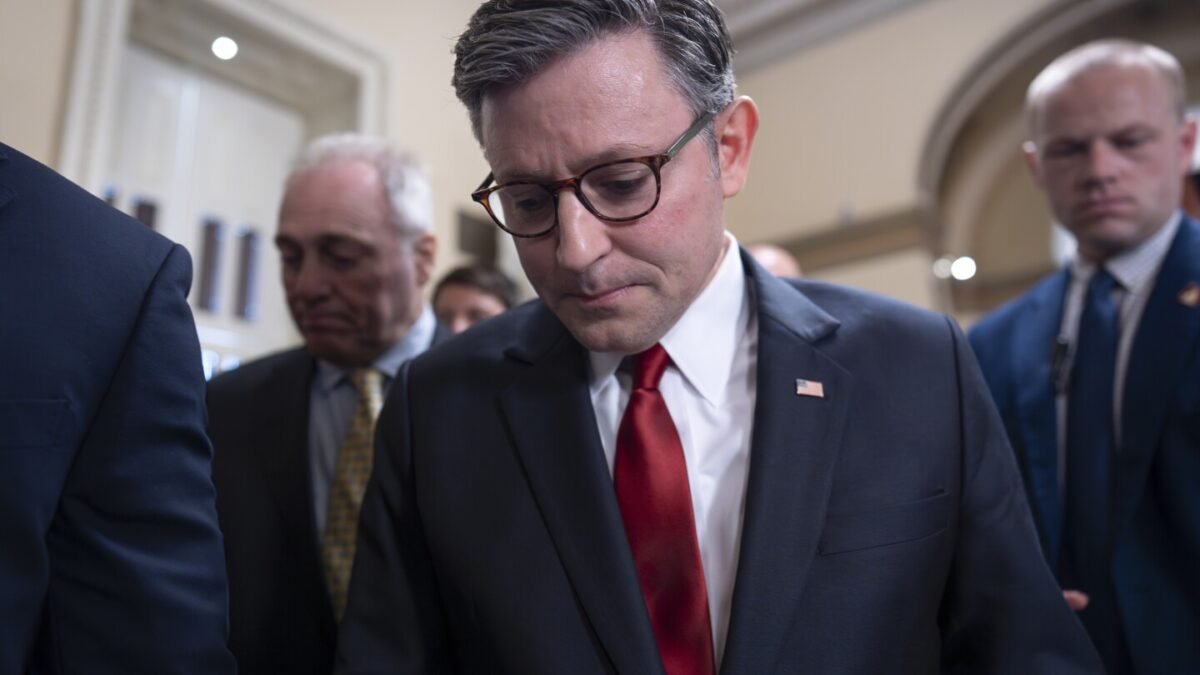 House Republicans struggle to secure votes for Trump's tax bill