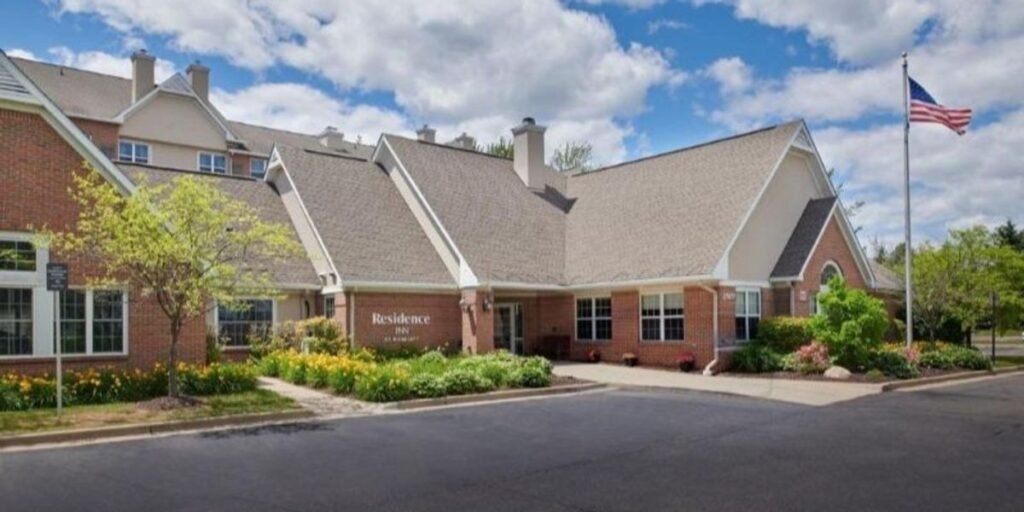 Latest news: US hotels down last week; $25M loan in Tennessee; Hilton adds 8 in Turkey