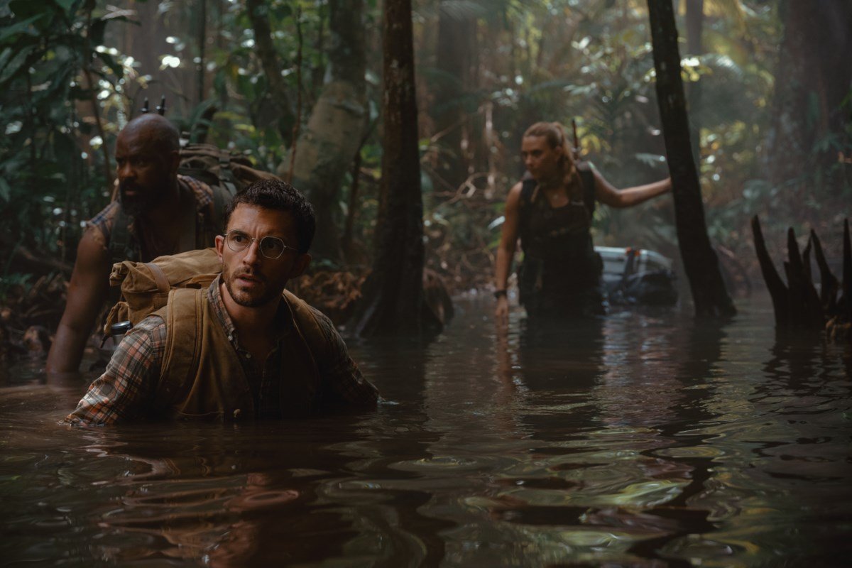 MOVIE REVIEW: Jurassic World finds nothing new in its 'rebirth'