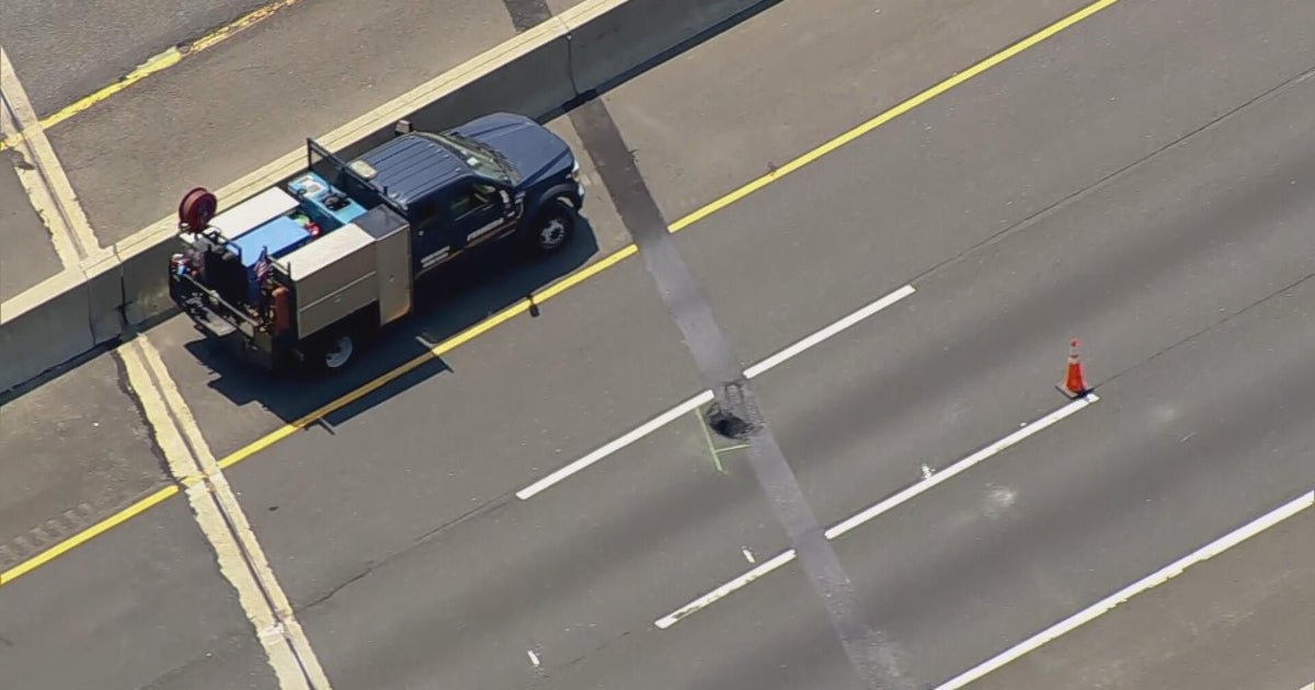 Major backup, lane closures on New Jersey Turnpike caused by hole in bridge deck