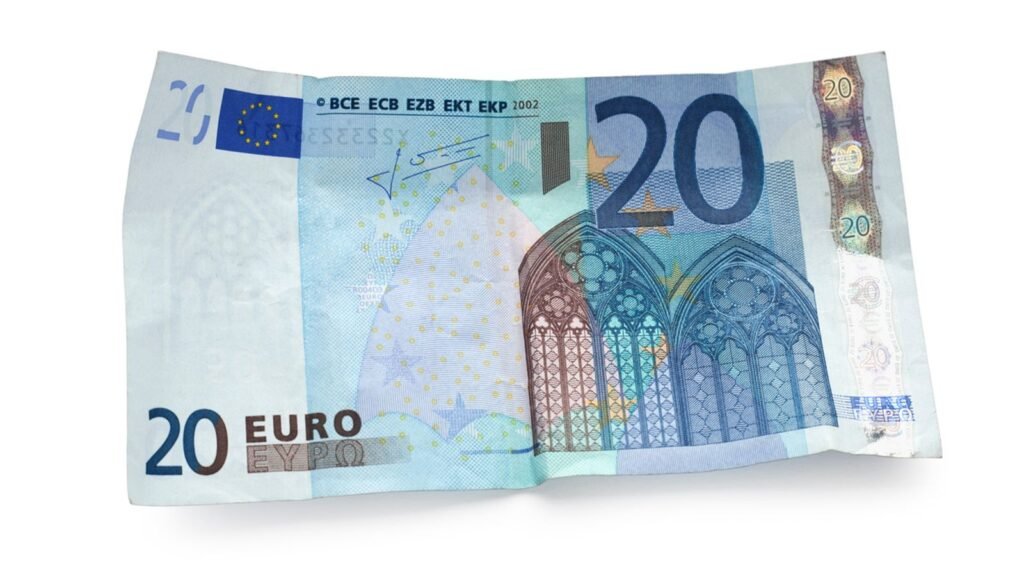 Money blog: €20 charge for Britons travelling to EU from next year - what you need to know | Money News