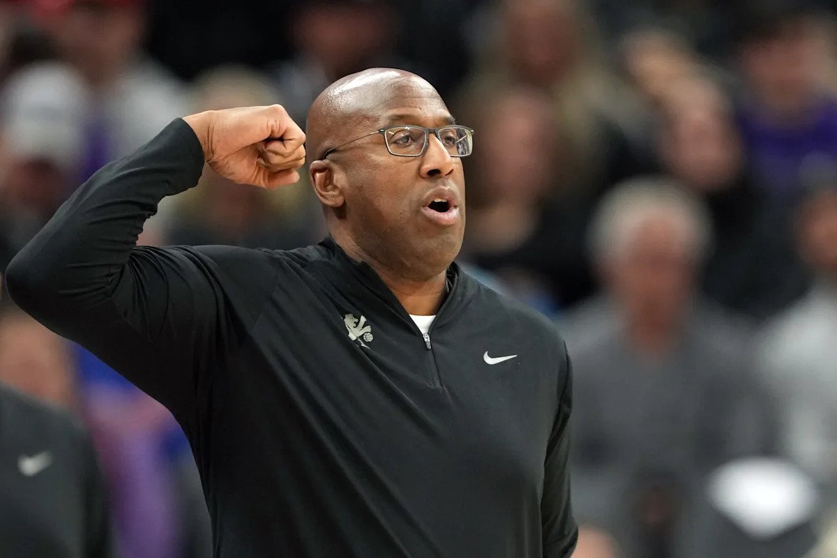 NBA Finals or bust: Knicks' new coach Mike Brown knows what's expected
