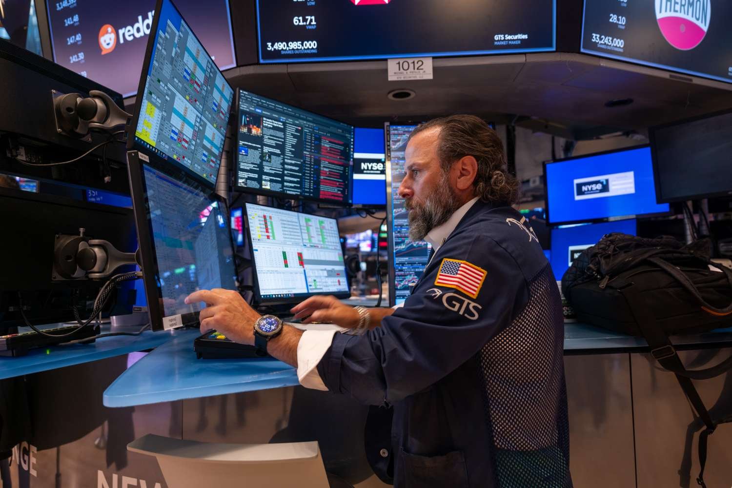 S&P 500, Nasdaq Close at Record Highs as Investors React to Strong Earnings, Economic Data