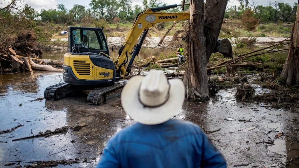 Texas flooding deaths rise; Saturday flood watch: Updates