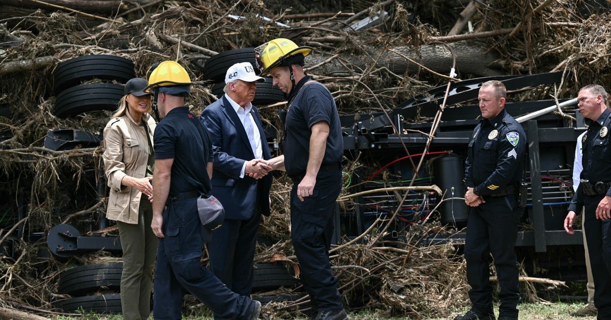 Trump expresses "anguish of our entire nation" after meeting families of Texas flood victims