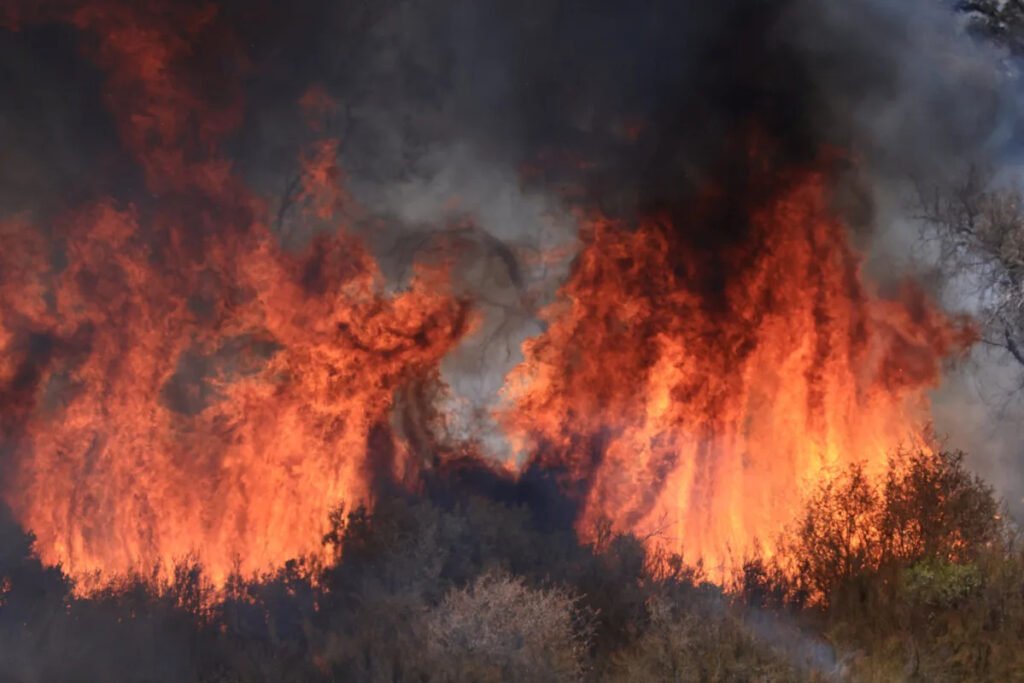 Gifford Fire grows to nearly 84,000 acres. See maps, latest info.