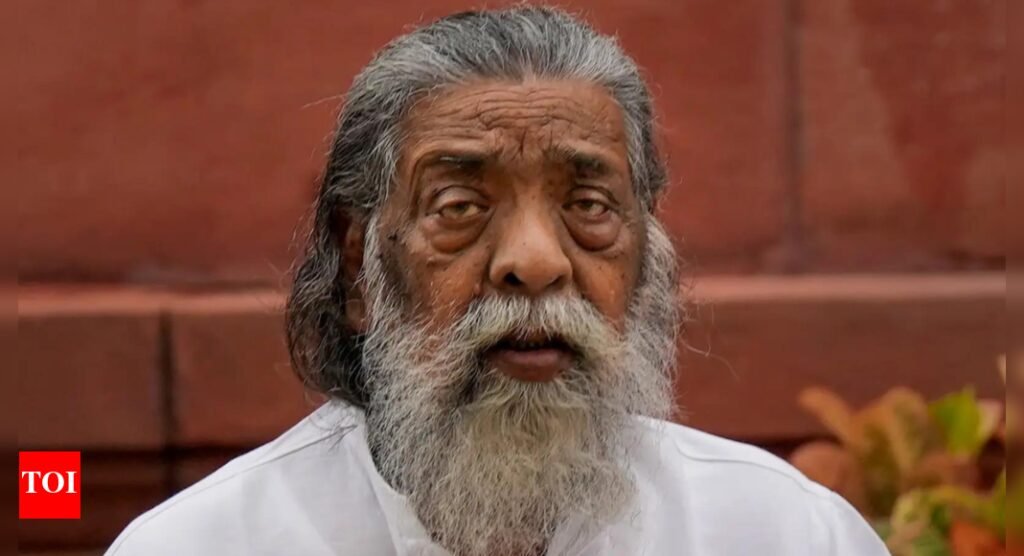 Shibu Soren passes away: Former Jharkhand CM dies at 81; son Hemant confirms, says he 'feels void' | India News