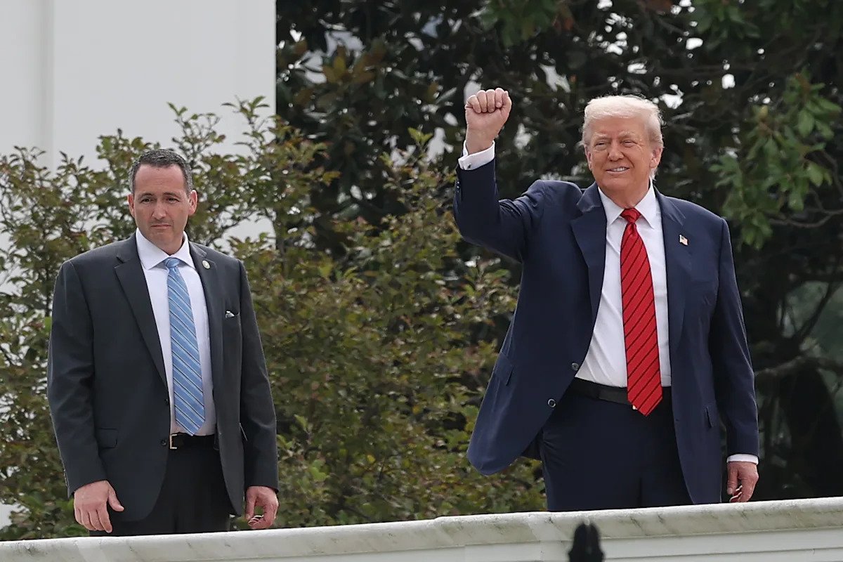 Trump solves White House whodunit in the Rose Garden