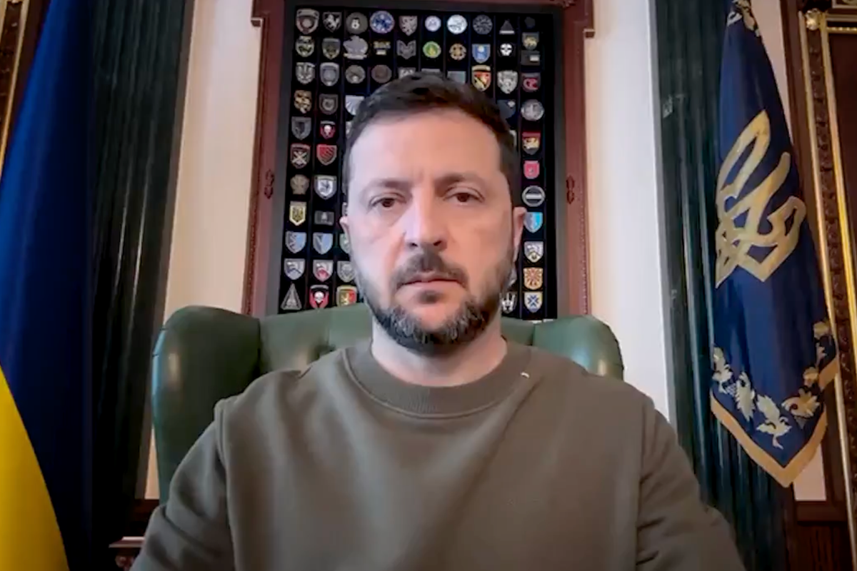 Ukraine Russia war live: Putin is preparing for new offensives ahead of Trump peace summit, Zelensky warns