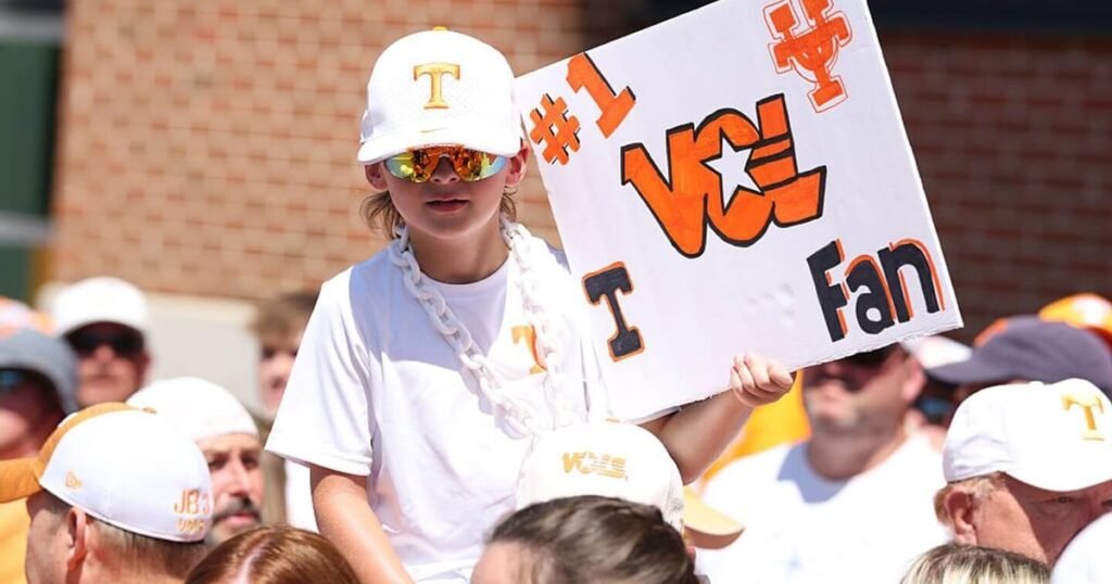 Georgia vs. Tennessee live updates: TV channel, kickoff time, preview, predictions and news