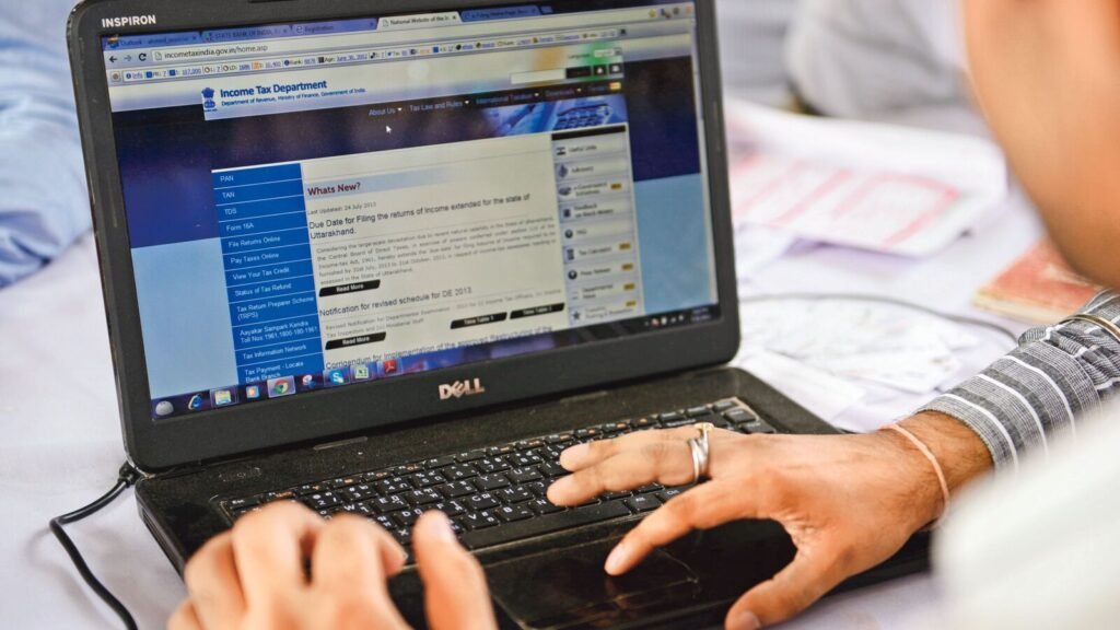 ITR Due Date Extension 2025 LIVE Updates: Last day to file ITR today, govt extends deadline after taxpayers raise issues