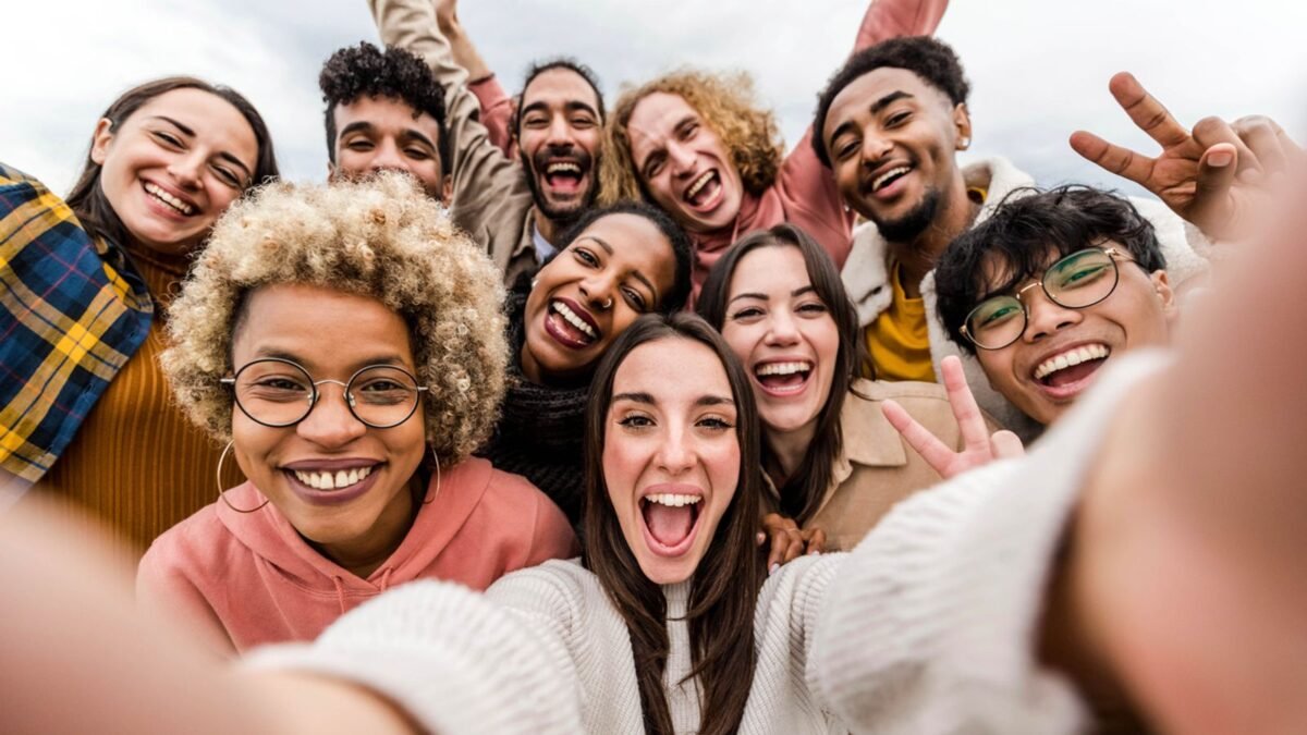 Student finance guide: 27 unmissable discounts; how to win housemate rows; £100 bank account bonus; advice for parents | Money News