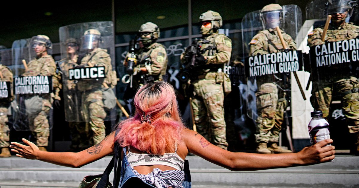 Supreme Court lifts limits on roving immigration patrols in Los Angeles area